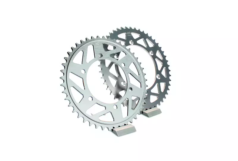 Couronne trail AFAM acier standard 525 pas 50 dents SUZUKI V-STROM 800 DE DJEBEL