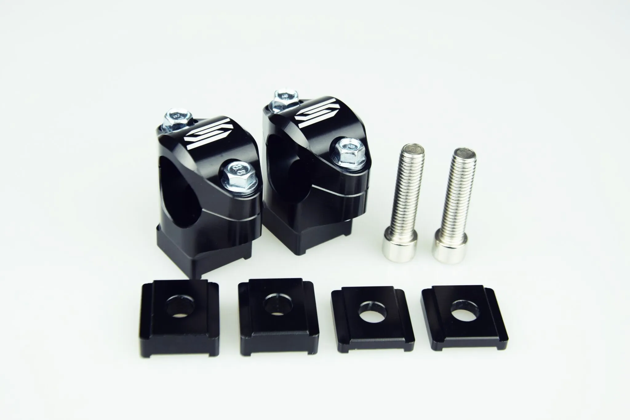 Pontets de guidon SCAR pour té de fourche Apex